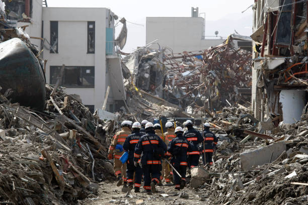 nunca final de desastre ambiental - región de tohoku fotografías e imágenes de stock