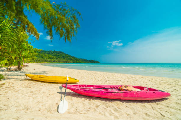 istock Scenic View Of Beach Against Sky 963533134