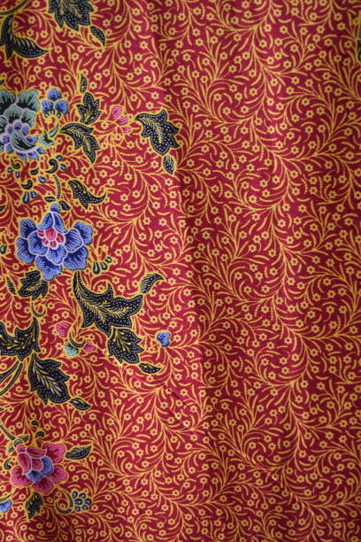 istock Bangkalan batik painting 963537376