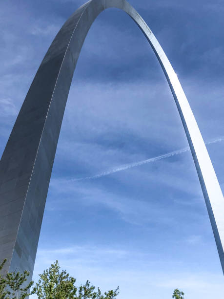 istock Gateway Arch in St. Louis, Missouri, USA 963537636