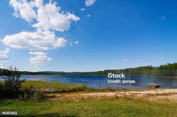 Jezioro W Górach - zdjęcia stockowe i więcej obrazów Hälsingland - Hälsingland, Szwecja, Bez ludzi