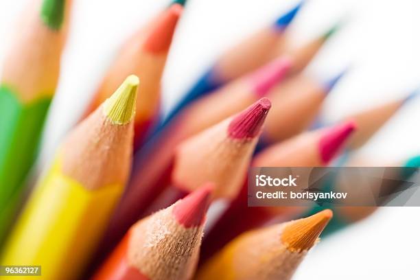 Photo libre de droit de Crayons De Couleurs banque d'images et plus d'images libres de droit de Amonceler - Amonceler, Couleur, Couleur vive