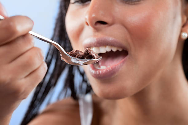 istock Girl & Brealfast 96366494