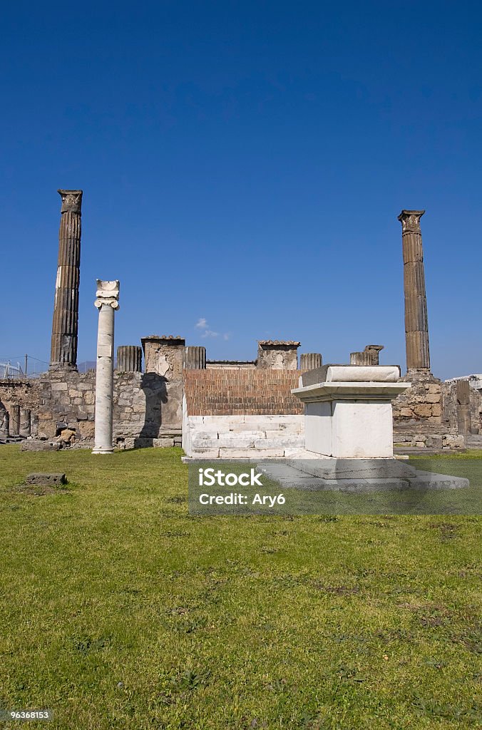 Tempio di Apollo in Pompei - Foto stock royalty-free di Antica Roma