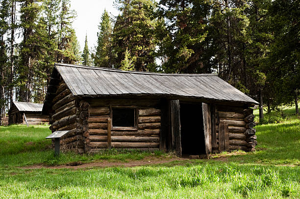 istock Abandoned Cabin in Garnet Ghost Town 96374247