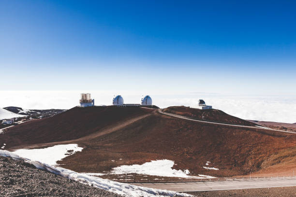 istock mauna kea gemini observatory on big island, hawaii islands 963811828