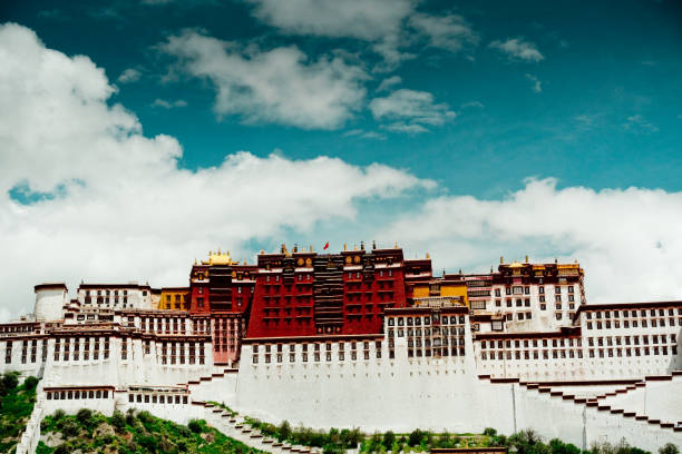 istock Potala Palace Time Lapse. Dalai lama place. Lhasa, Tibet 963821144