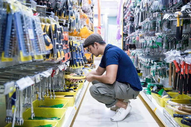 istock Men shopping alone and wearing cap 963927110