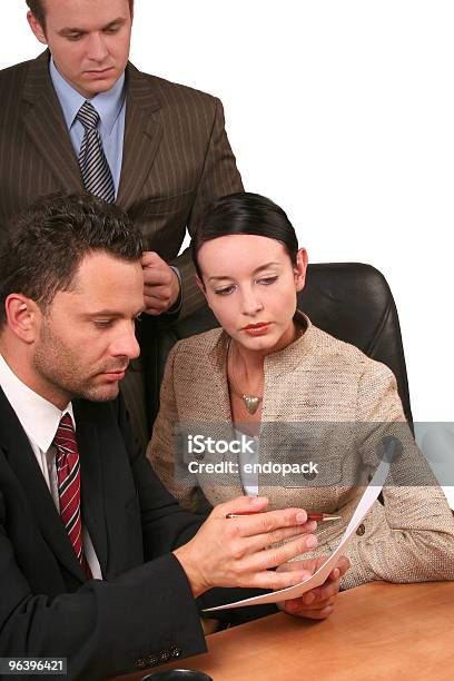 Foto de Equipe De Negócios No Trabalho e mais fotos de stock de Adulto - Adulto, Alta Sociedade, Amarrar