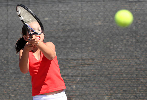 girl テニス - tennis serving female playing ストックフォトと画像