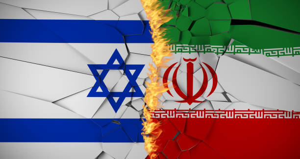 realista fundo quebrado com renderização 3d bandeiras do irã e israel - iran - fotografias e filmes do acervo