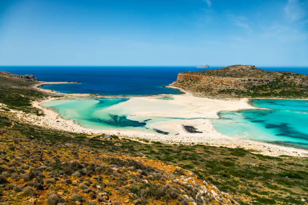 istock Idyllic Beach with a Lagoon on Greek Island - Balos Beach 964136932