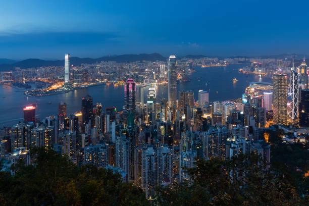 istock Victoria Peak - Hong Kong Cityscape 964155034