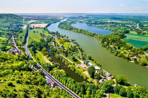 Aerial view of the Seine River in Normandy, France Aerial view of the Seine River in Normandy, France seine river stock pictures, royalty-free photos & images