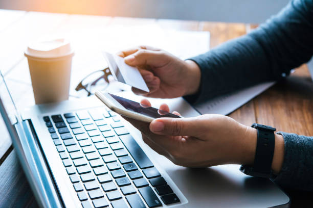 istock smartphone Ordering and Payment - Concepts of Using Technology in Business 964244720