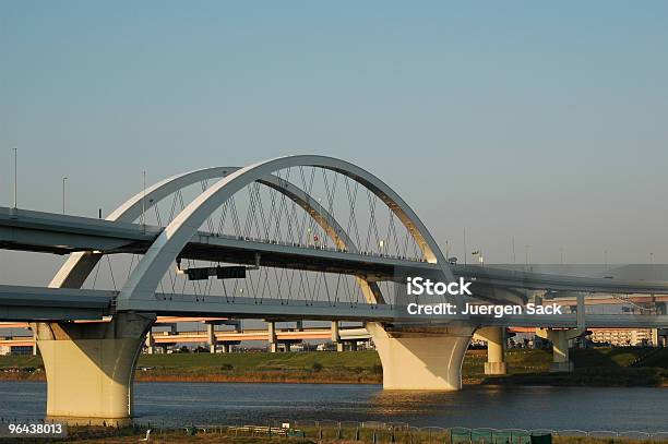 Foto de Infraestrutura e mais fotos de stock de Arquitetura - Arquitetura, Autoestrada, Azul