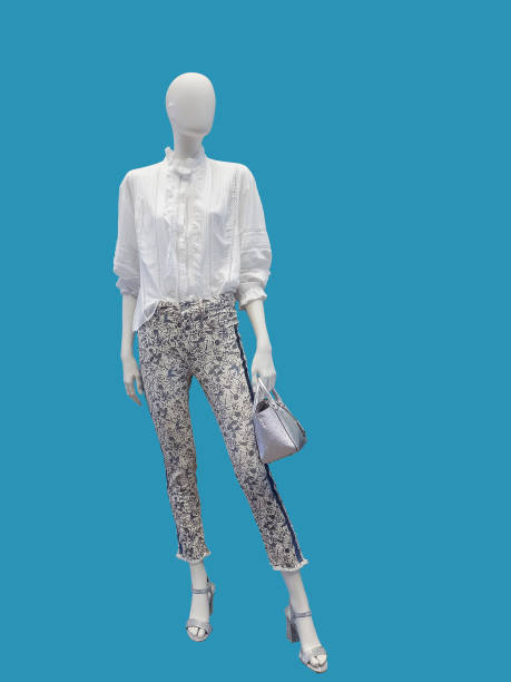 istock Full-length female mannequin 964391802