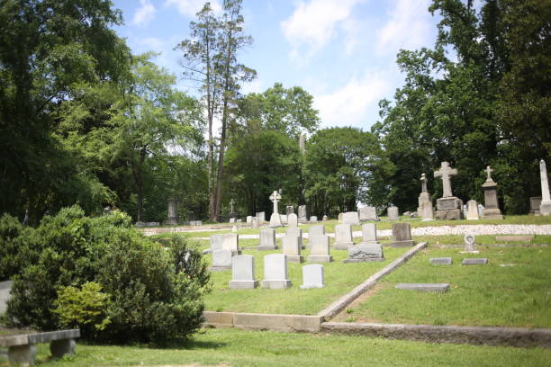 istock Headstones and Monuments in Hollywood Cemetery, Richmond, Virginia 964406938