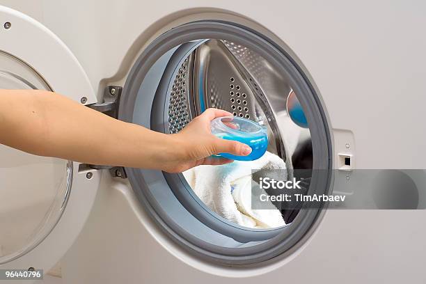 Wäscherei Im Haus Stockfoto und mehr Bilder von Flüssig - Flüssig, Maschinenteil - Ausrüstung und Geräte, Waschen