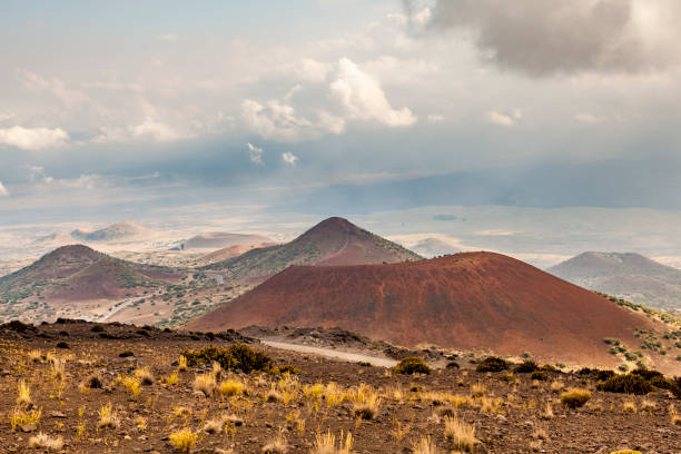 istock mauna kea volcano landscape, big island, hawaii 964409400