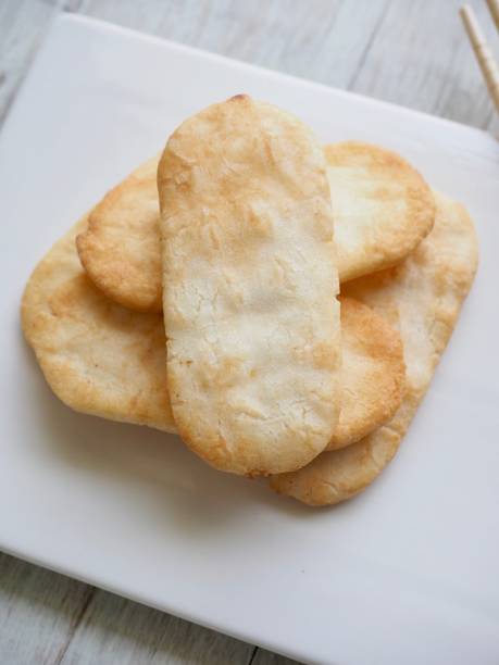 istock Asian food Rice cracker 964645118