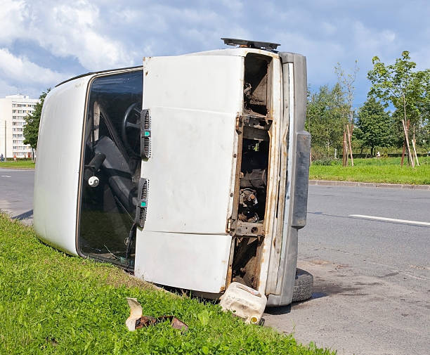 istock The car of white colour is broken 96465372