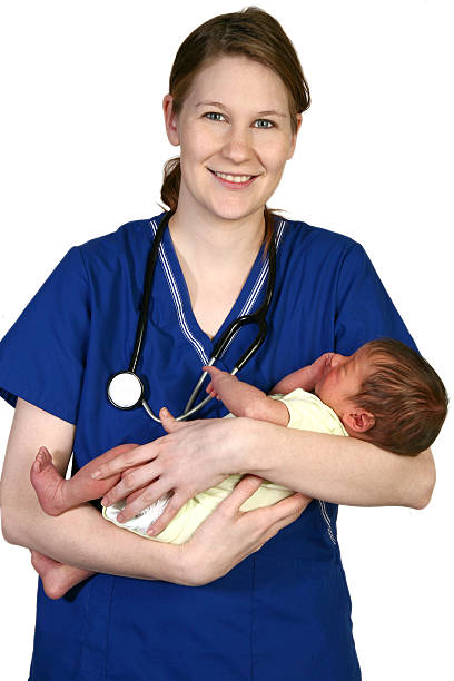 bebê recém-nascido e enfermeira - administering - fotografias e filmes do acervo