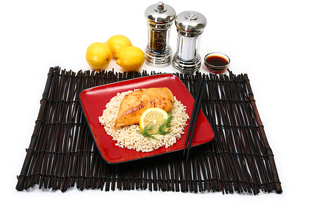 limonada pollo con arroz integral - herb plant dill frond fotografías e imágenes de stock