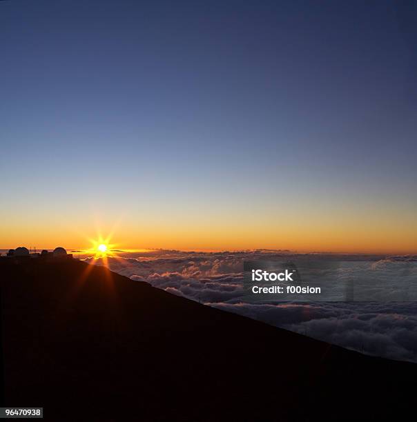 Foto de Vista De Haleakala e mais fotos de stock de Astronomia - Astronomia, Cena de tranquilidade, Ciência