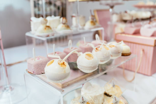 istock Wedding candy bar decoration setup with delicious cakes and sweets. 964807628