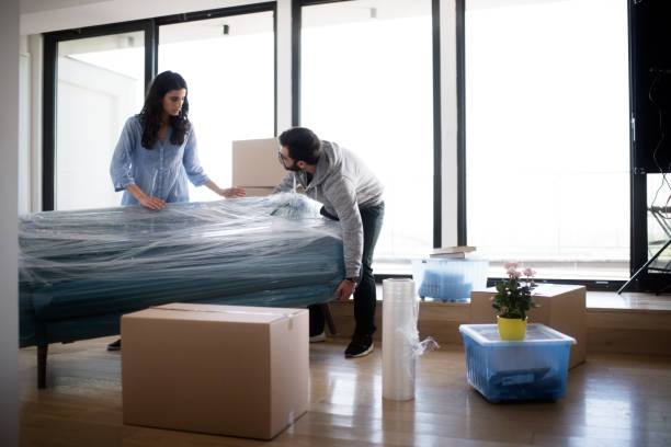 istock Couple in their new apartment 964825270