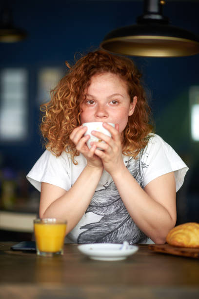 istock Woman in coffee shop 964827914