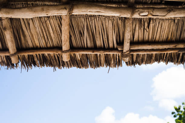 istock poor house of coral, cement and adobe 964911652