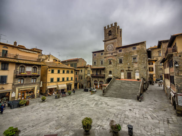 Main square with city hall in Cortona, Tuscany Main square with city hall in Cortona, Tuscany Italy cortona stock pictures, royalty-free photos & images