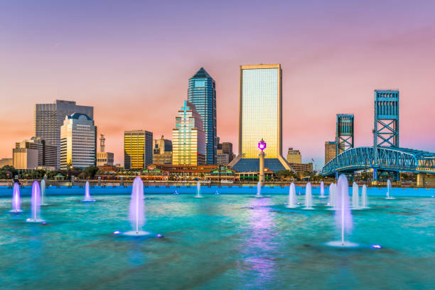 istock Jacksonville, Florida, USA Skyline 964962654