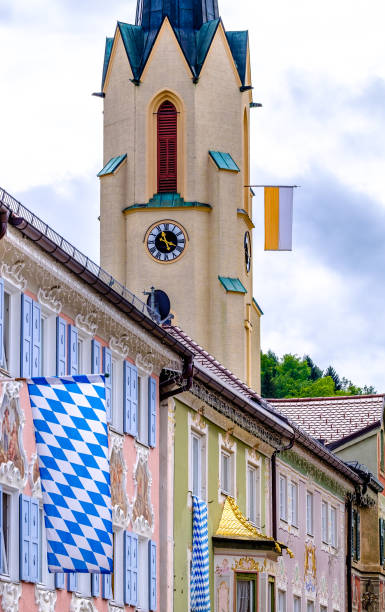 istock old town of garmisch-partenkirchen in germany 964991268