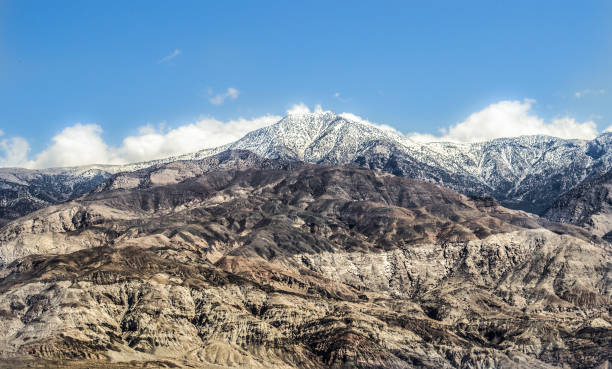 istock Death Valley Desert Landscape 965020808