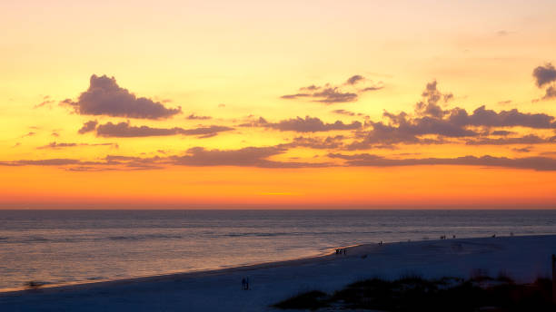 istock Sunset at Lido Beach, Sarasota, Florida 965145478
