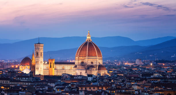 istock Florence Cathedral at Night in Florence - Italy 965316736