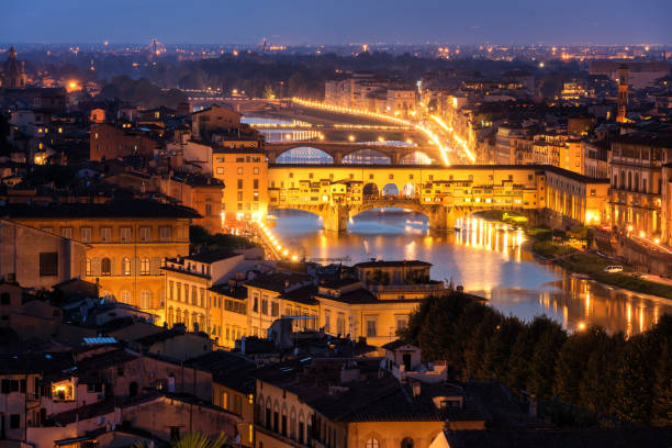 istock Ponte Vecchio Bridge in Florence - Italy 965316744