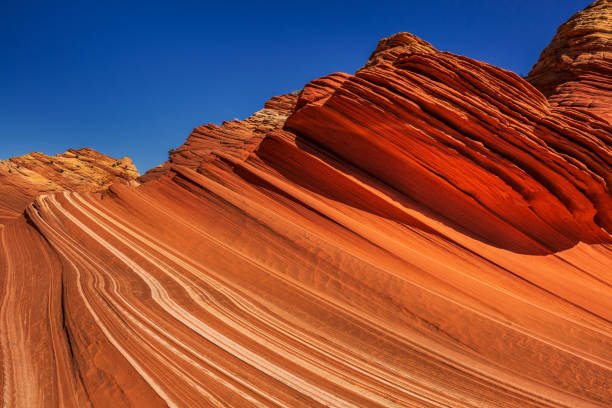 la ola de arizona - rock pattern canyon usa fotografías e imágenes de stock