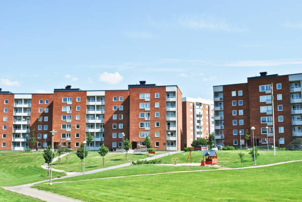 block of flats - sweden nobody building exterior architectural feature imagens e fotografias de stock