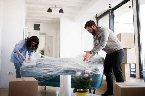 istock Couple in their new apartment 965465994