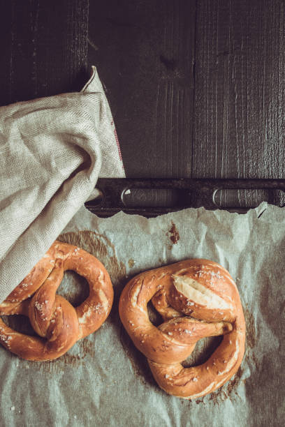 istock Rustic Look Pretzels From the Oven on Baking Sheet 965499288