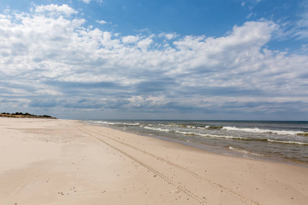 istock Sandy beaches by the Baltic sea 965502982