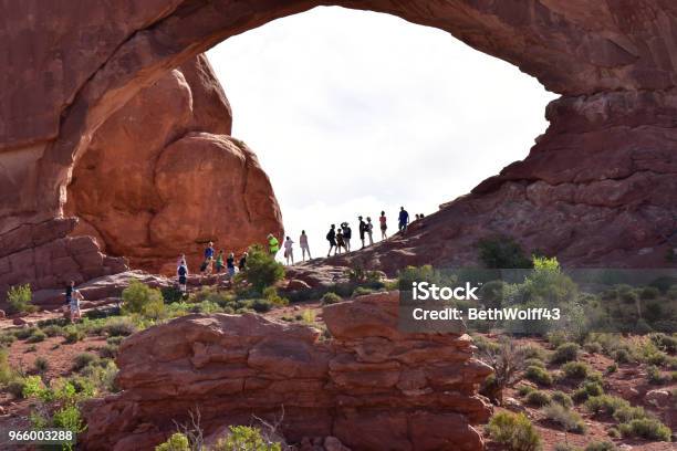 Arches National Park Stockfoto und mehr Bilder von Arches-Nationalpark - Arches-Nationalpark, Berg, Erodiert