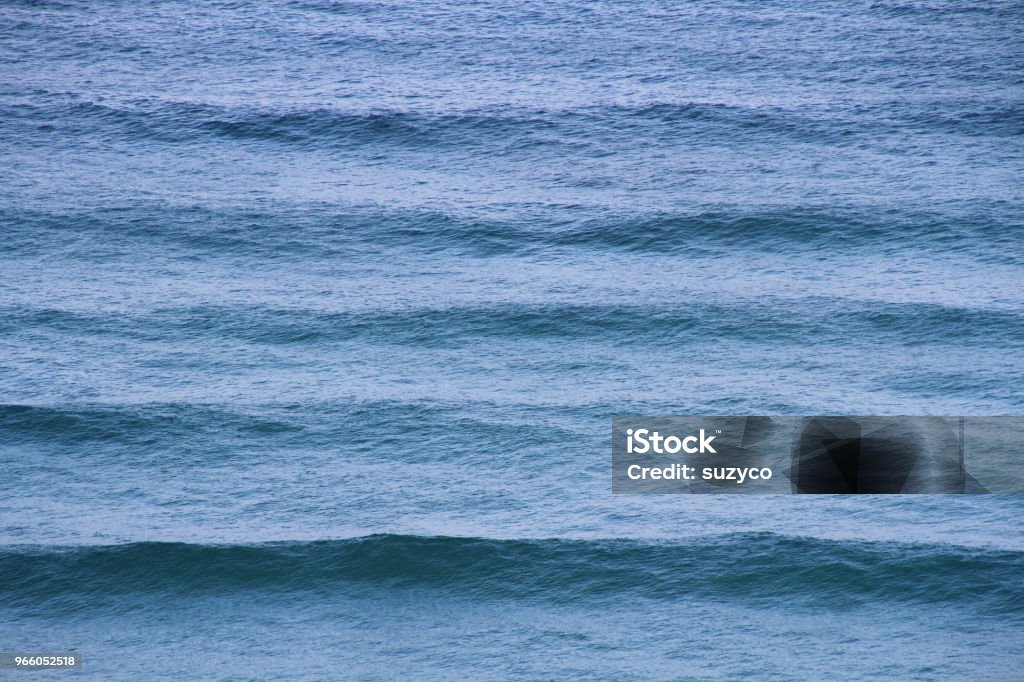 Blaues Meereswellen des Tyrrhenischen Meeres - Lizenzfrei Bildhintergrund Stock-Foto