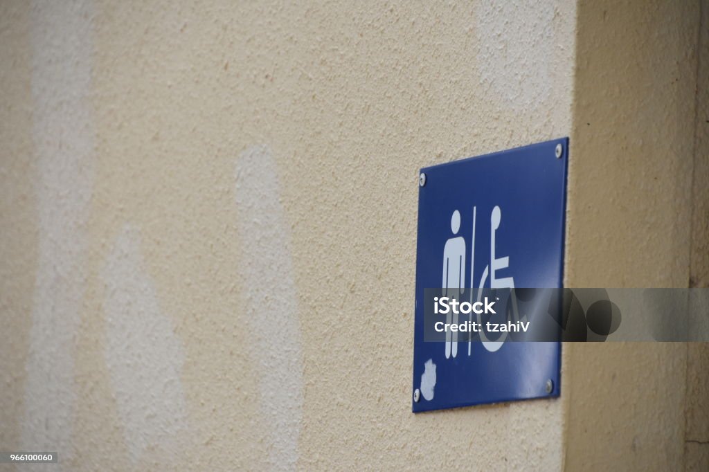 Öffentliche Toiletten - Lizenzfrei Badezimmer Stock-Foto