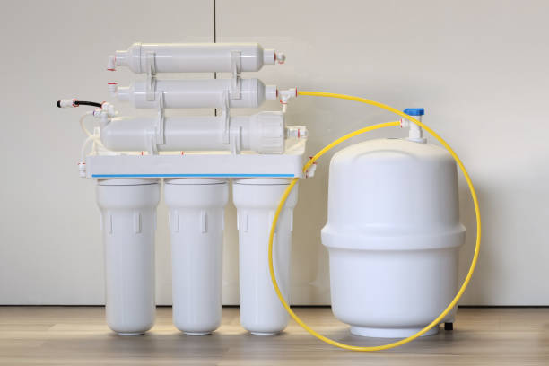 domestic reverse osmosis filter. water purifier - impurities imagens e fotografias de stock