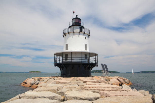 istock Portland Breakwater Lighthouse 966224176